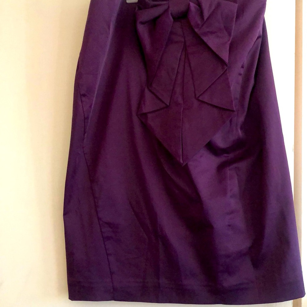 NWT polyester skirt with cute bow